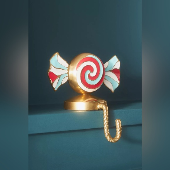 Anthropologie 🍭Peppermint Candy 🍬 Gold Metal Stocking Holder 🎅🏻 - Picture 3 of 5